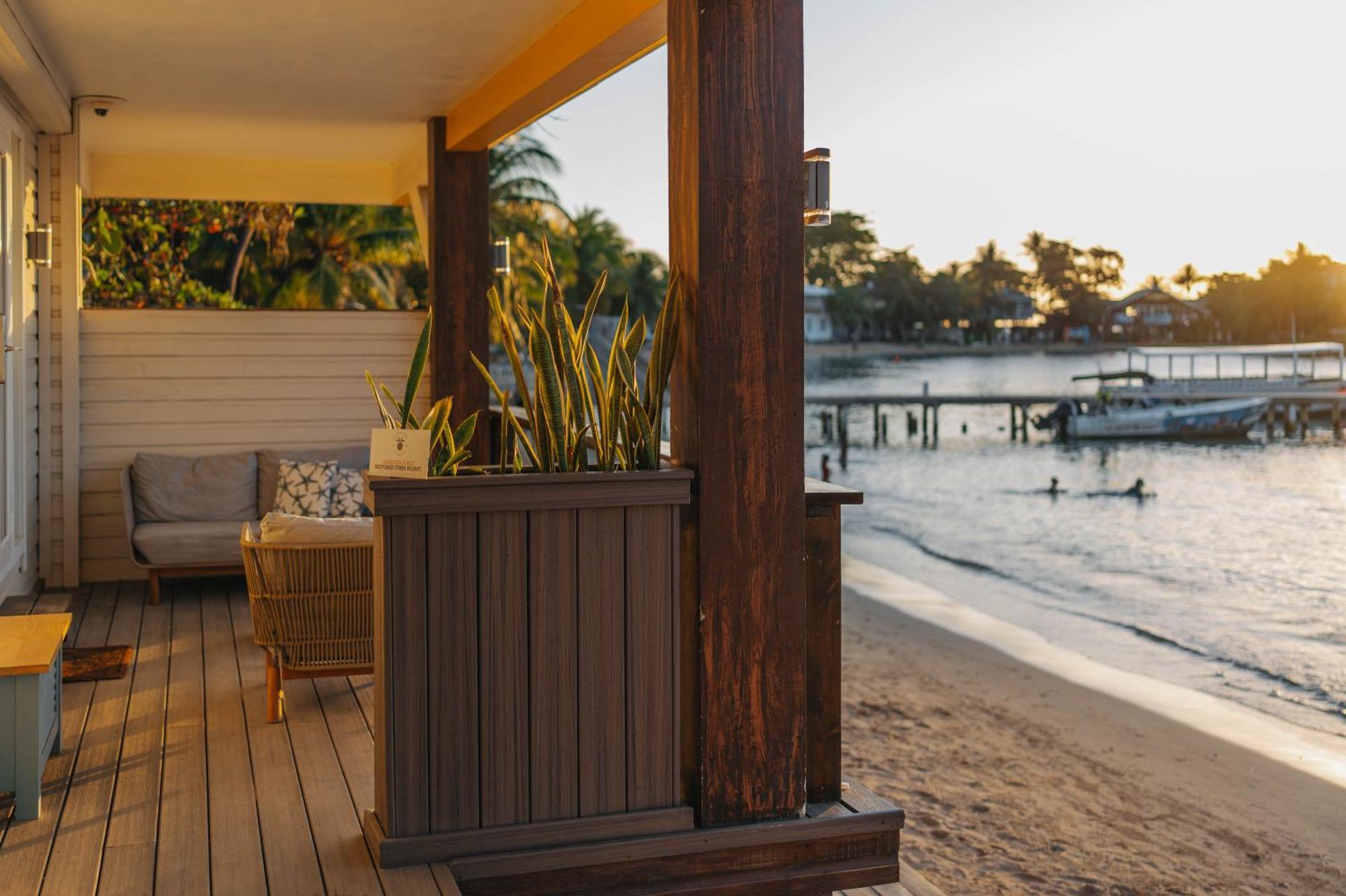 The Beach House Boutique Hotel ويست ايند المظهر الخارجي الصورة