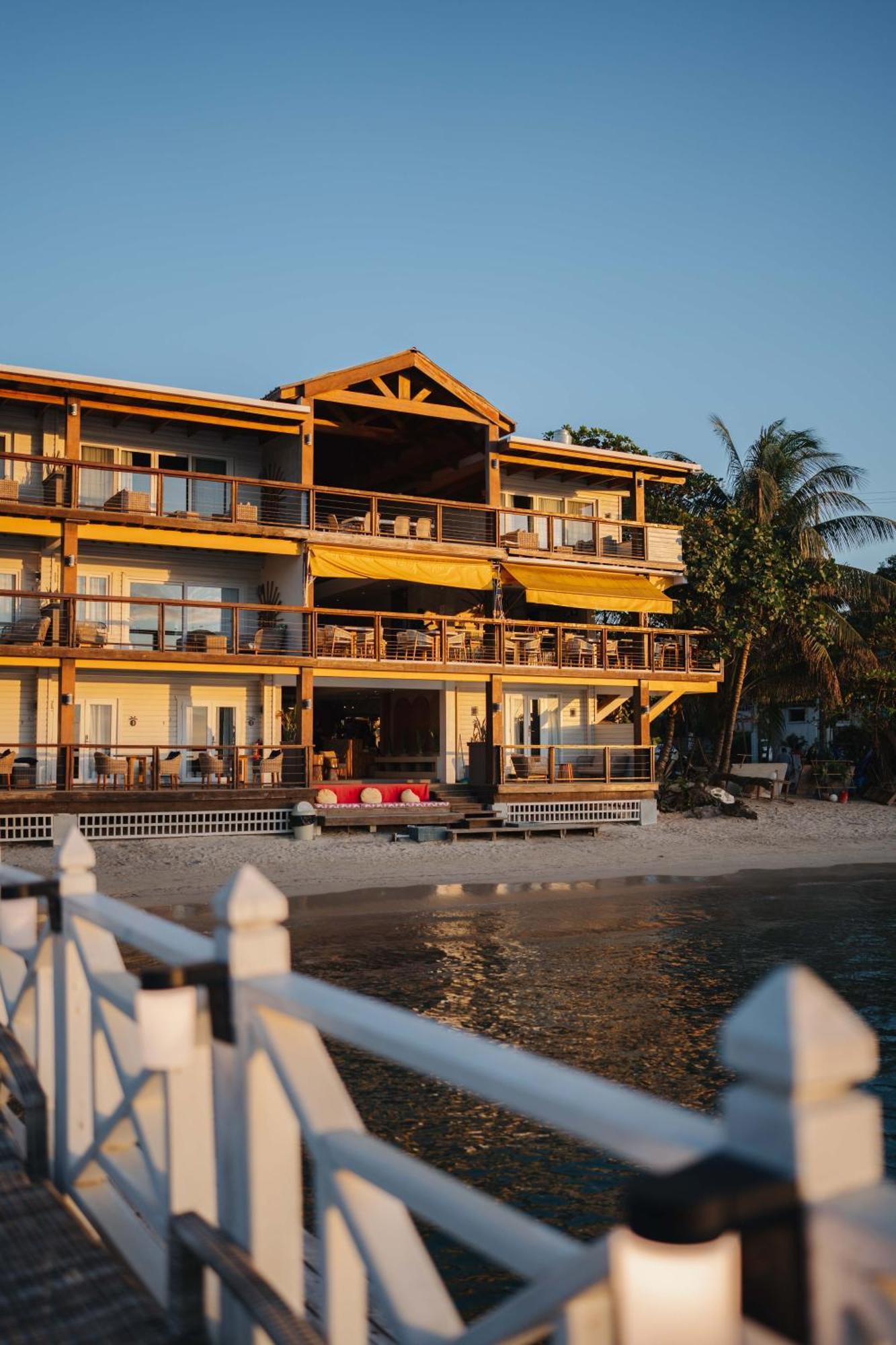 The Beach House Boutique Hotel ويست ايند المظهر الخارجي الصورة